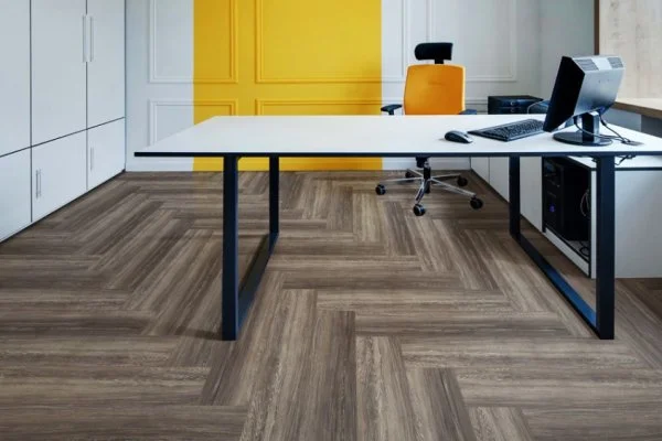 Виниловый пол Floor Factor Herringbone Brushed Smoke Oak в Волгограде