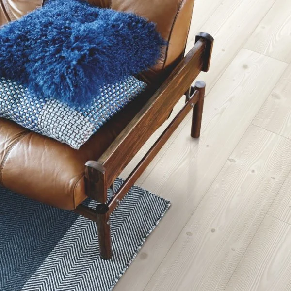 Ламинат Pergo Skara Pro Состаренная Белая Сосна L1251-03373 в Волгограде