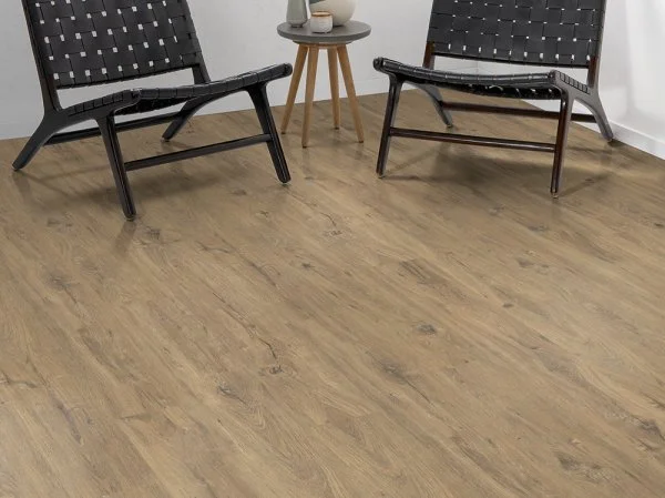 Ламинат Egger PRO 8/33 Дуб Ла-Манча EPL018 в Волгограде